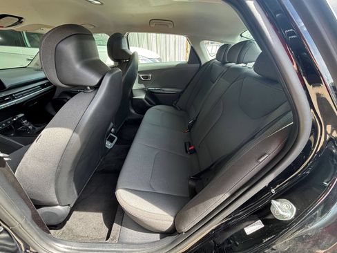 Used 2025 Kia K4 FWD image 24