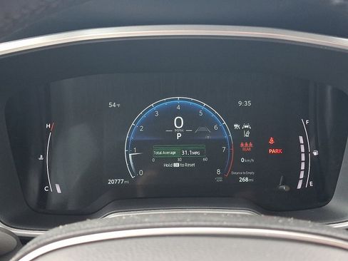 Used 2023 Toyota Corolla Cross XLE image 20