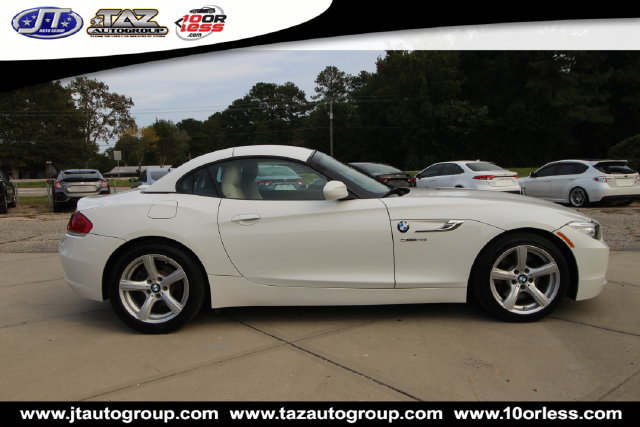 Used 2014 BMW Z4 sDrive28i RWD image 9