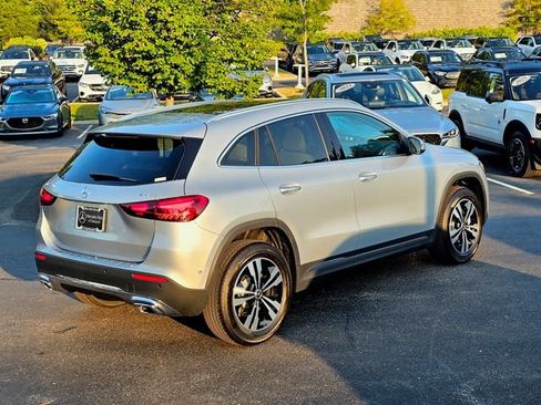 New 2026 Mercedes-Benz GLA 250 4MATIC image 8