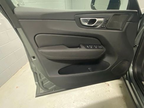 Certified 2026 Volvo XC60 B5 Plus w/ Climate Package AWD/4WD image 7