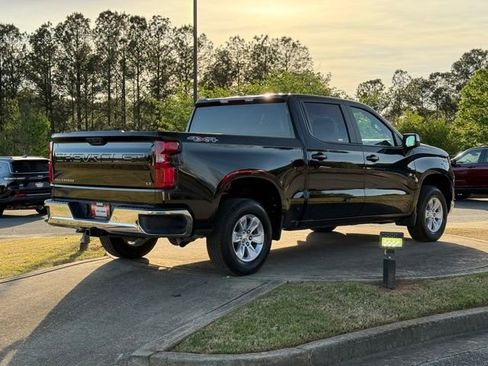 Used 2025 Chevrolet Silverado 1500 LT image 7