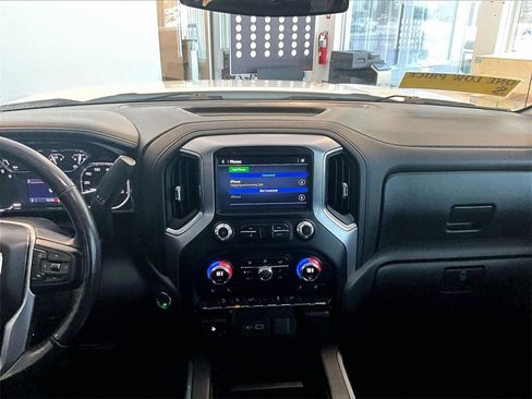 Used 2021 GMC Sierra 1500 Elevation image 18