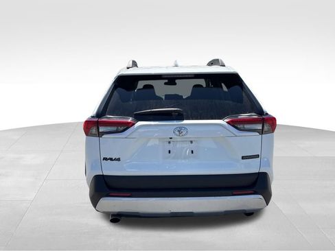 Used 2023 Toyota RAV4 Adventure image 4