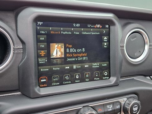 Certified 2023 Jeep Wrangler Unlimited Sahara w/ Cold Weather Group AWD/4WD image 17