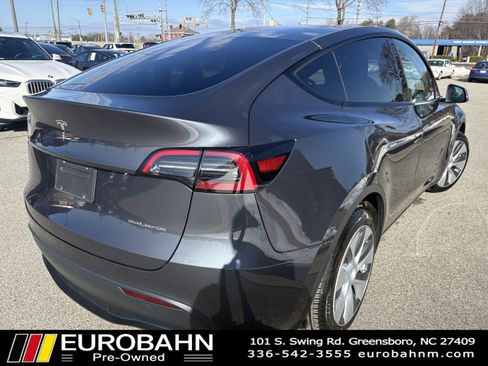 Used 2023 Tesla Model Y Long Range image 5