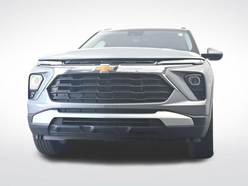 Used 2025 Chevrolet TrailBlazer LT FWD image 32
