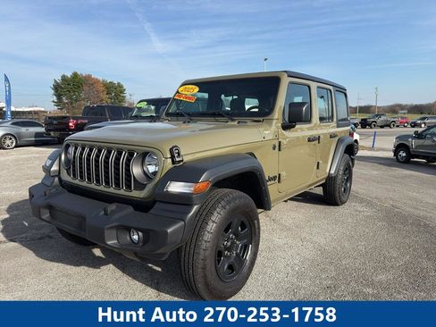 Used 2025 Jeep Wrangler Sport image 1