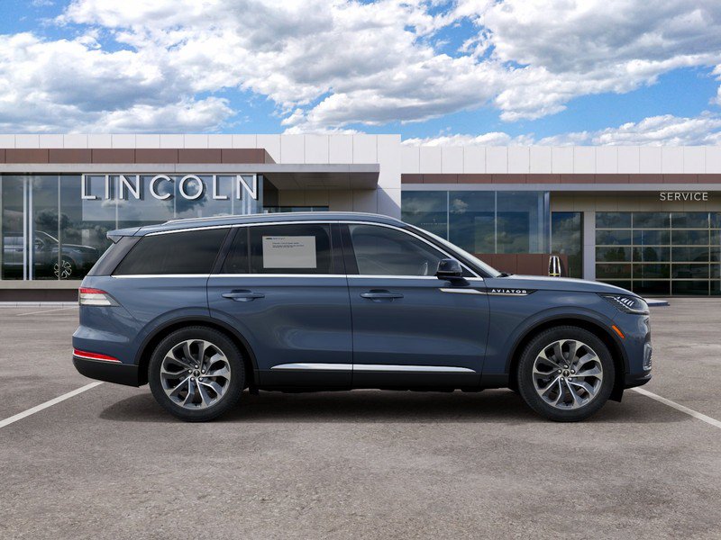 New 2027 Lincoln Aviator Reserve AWD/4WD image 5