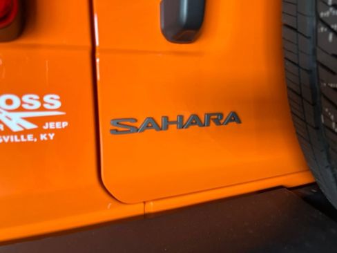 New 2026 Jeep Wrangler Unlimited Sahara w/ Whitecap Package AWD/4WD image 25