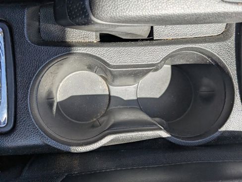 Used 2021 Buick Encore Preferred image 13