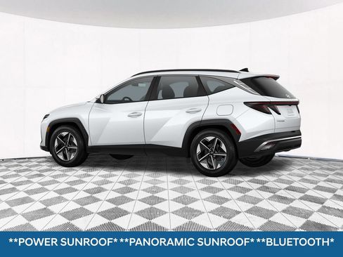 Certified 2025 Hyundai Tucson SEL AWD/4WD image 7