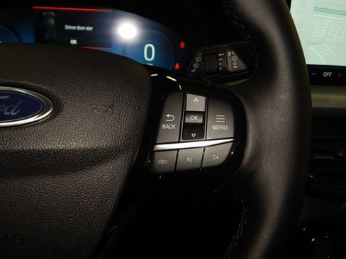 New 2025 Ford Escape SE w/ PHEV Premium Package image 28