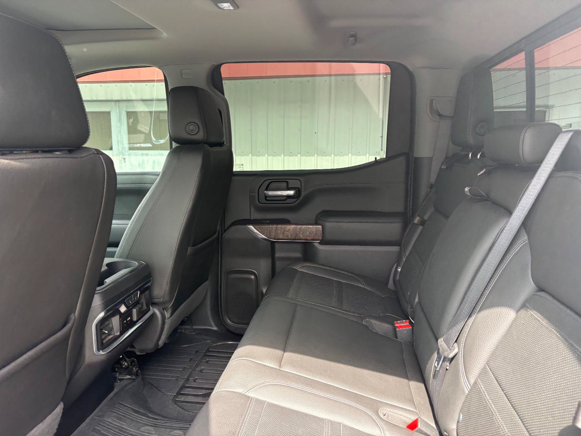 Used 2019 GMC Sierra 1500 Denali AWD/4WD image 32