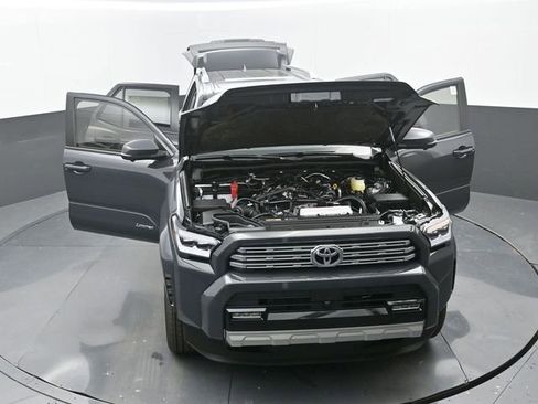 New 2026 Toyota 4Runner Limited image 34