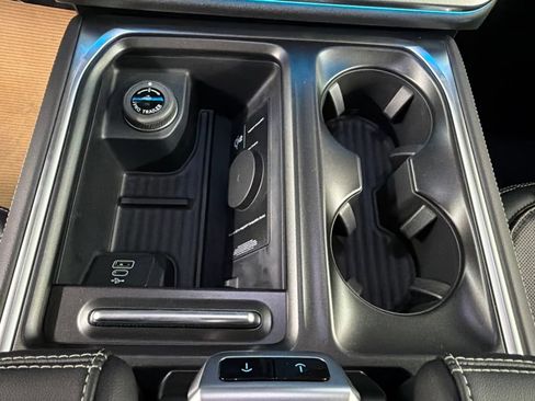 New 2027 Ford Expedition Platinum w/ Driver's Package AWD/4WD image 15