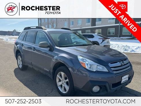 Used 2014 Subaru Outback 2.5i Premium w/ Moonroof Package image 1