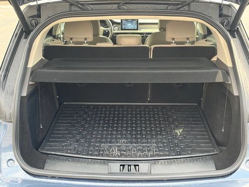 Used 2022 Lincoln Corsair AWD w/ Premium Package image 9