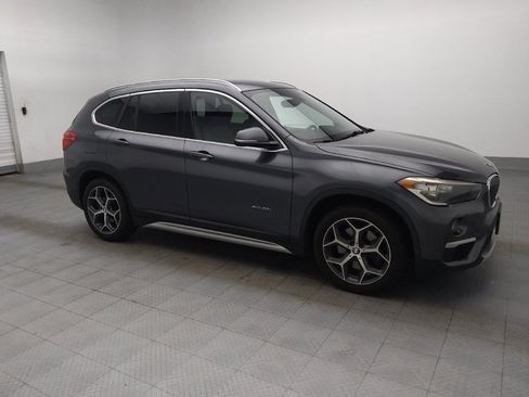 Used 2017 BMW X1 xDrive28i AWD/4WD image 11