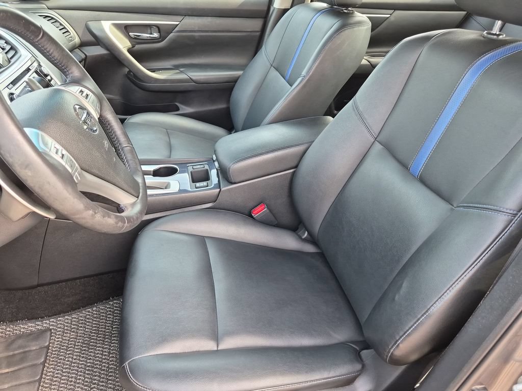 Used 2018 Nissan Altima 2.5 SR w/ SR Special Edition FWD image 12