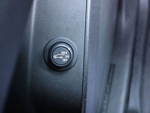 Used 2023 Chevrolet Equinox RS FWD image 26