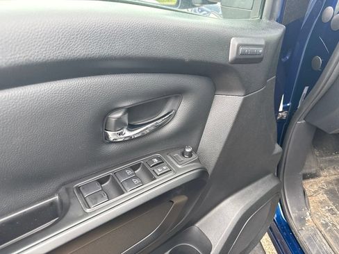 Used 2024 Nissan Titan PRO-4X w/ Pro-4x Convenience Package AWD/4WD image 13