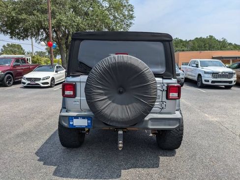 Used 2020 Jeep Wrangler Unlimited Sport AWD/4WD image 6