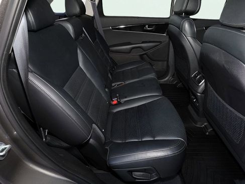 Used 2016 Kia Sorento EX w/ EX Premium Package image 14
