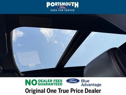 Certified 2024 Ford Expedition Platinum image 10