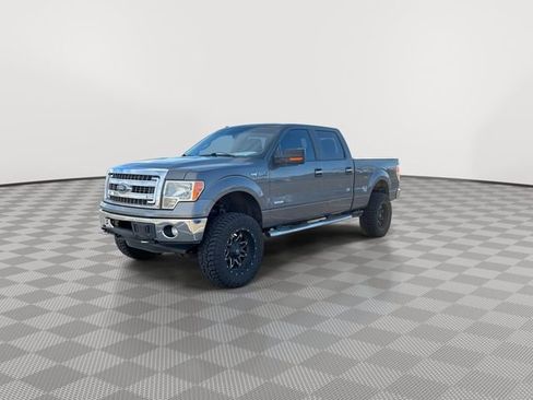 Used 2013 Ford F150 XLT w/ XLT Chrome Pkg image 4
