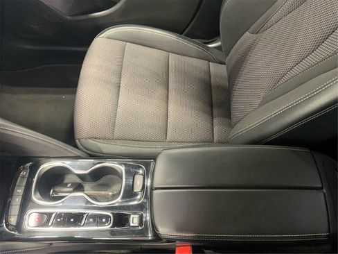 Used 2023 Buick Envision Preferred image 14