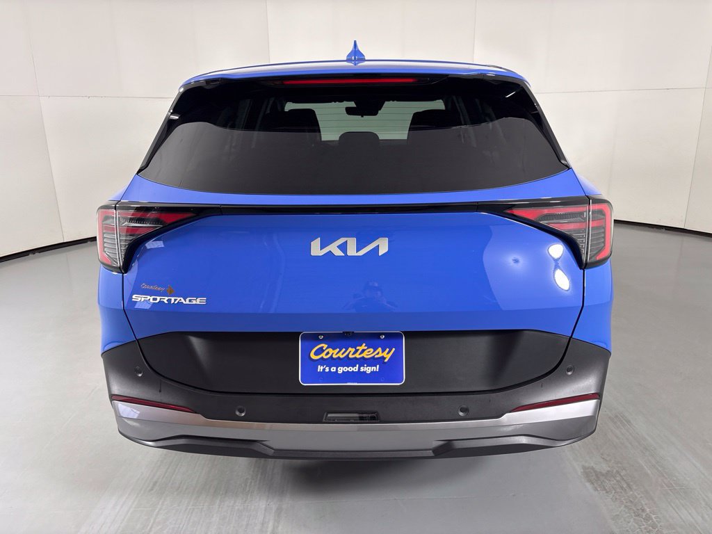 New 2026 Kia Sportage EX FWD image 7