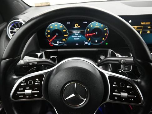 Used 2022 Mercedes-Benz GLA 250 4MATIC image 17