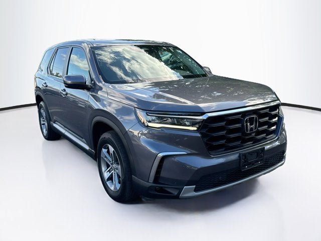 Used 2023 Honda Pilot EX-L image 3