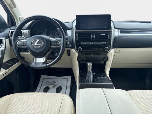 Used 2023 Lexus GX 460 Premium w/ Premium Package AWD/4WD image 13