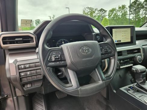 Used 2025 Toyota Tacoma SR5 image 10