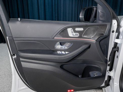 New 2026 Mercedes-Benz GLE 53 AMG 4MATIC Coupe image 12