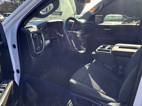 Used 2021 Chevrolet Silverado 1500 LT image 9