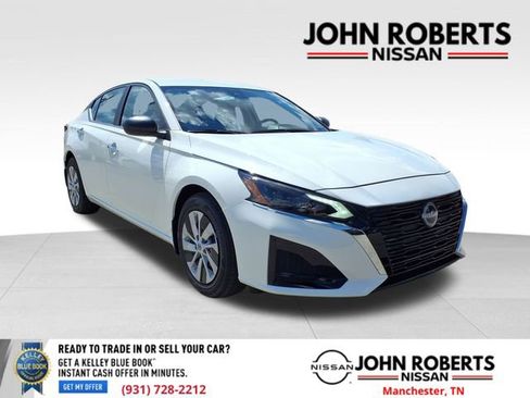 Certified 2025 Nissan Altima 2.5 S image 3