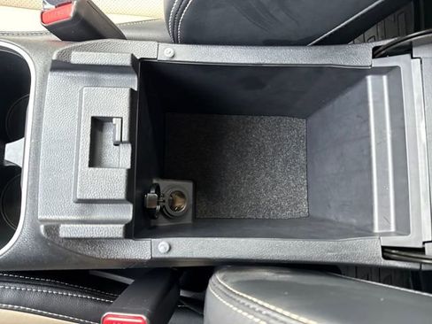 Used 2020 Subaru Outback Limited w/ Popular Package #2 image 28