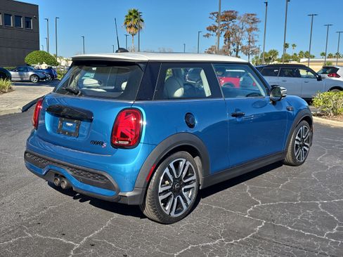 Used 2023 MINI Cooper S w/ Signature Upholstery Package image 4
