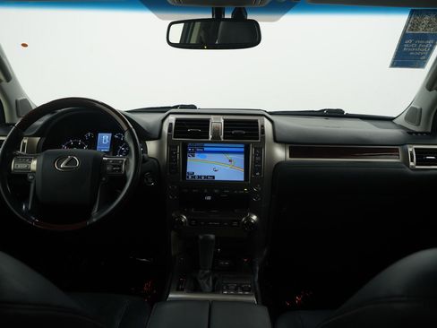 Used 2016 Lexus GX 460 image 13
