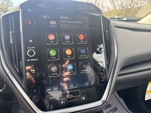 New 2026 Subaru Crosstrek 2.5i Limited w/ Crosstrek Mirror Package image 13