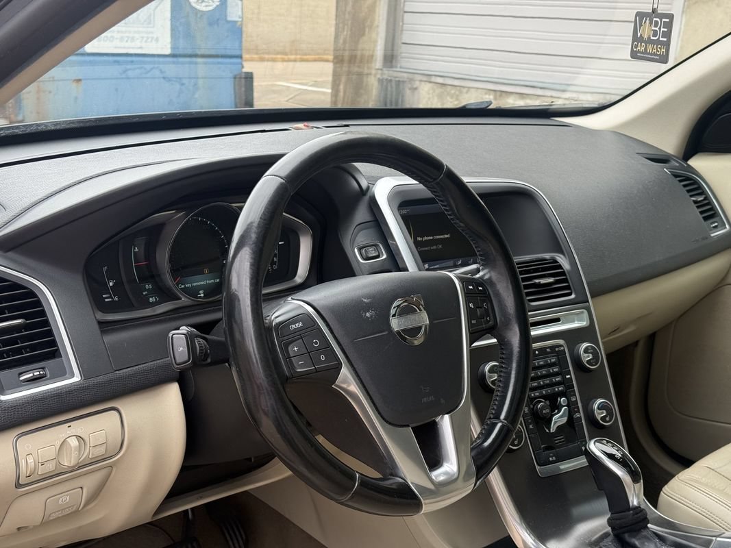 Used 2014 Volvo XC60 3.2 FWD image 7