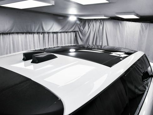 Used 2023 Land Rover Range Rover SE image 90