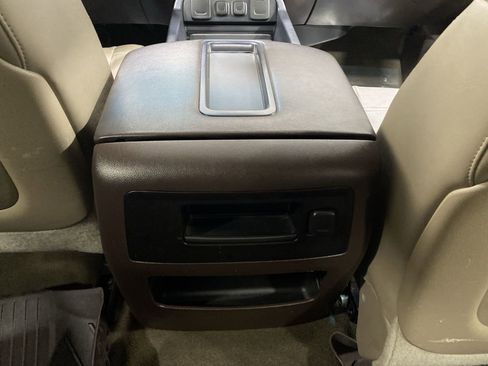 Used 2015 GMC Sierra 1500 Denali w/ Driver Alert Package AWD/4WD image 21