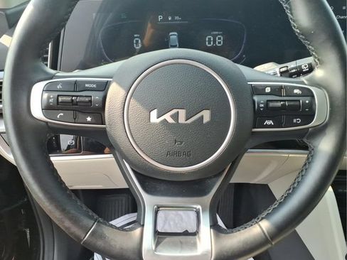 Used 2023 Kia Sportage EX AWD/4WD image 13