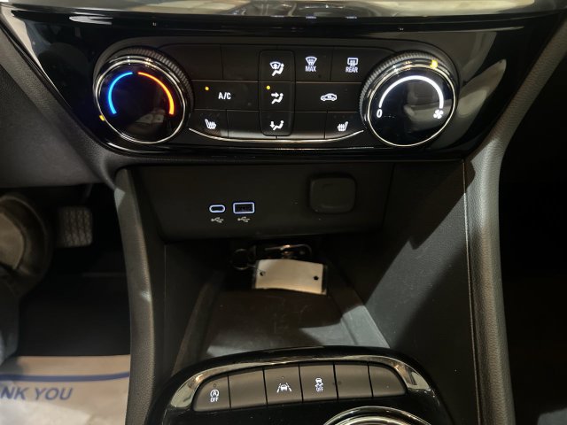 New 2025 Buick Encore GX Sport Touring w/ Comfort Package FWD image 16