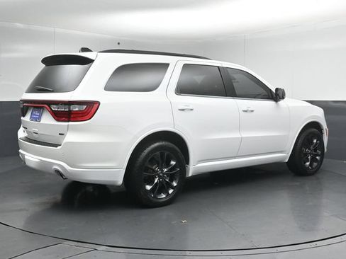 Used 2023 Dodge Durango GT AWD/4WD image 7