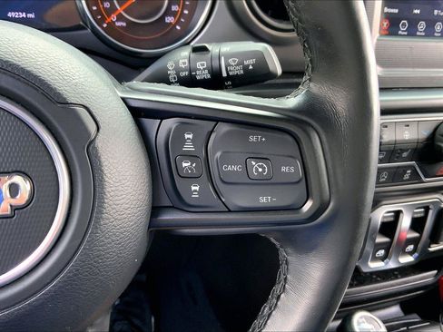 Used 2022 Jeep Wrangler Sport AWD/4WD image 12
